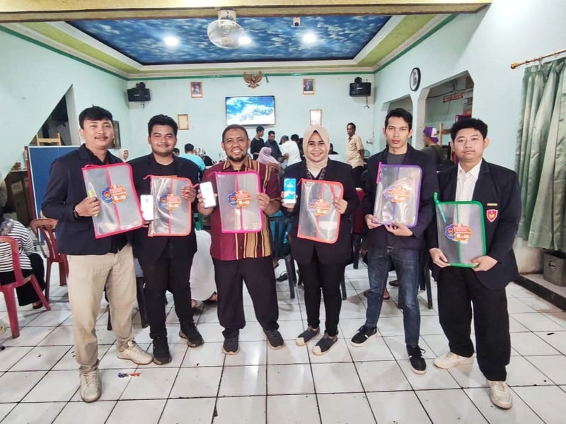Layanan Jemput Bola Adminduk di RW 11 Cipinang Besar Utara Disambut Antusias Warga