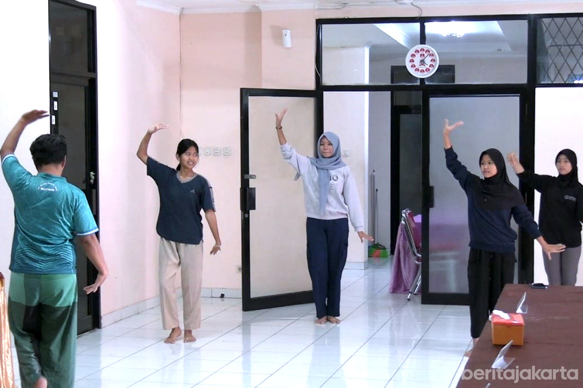 Kelurahan Malaka Jaya Gelar Pelatihan Menari