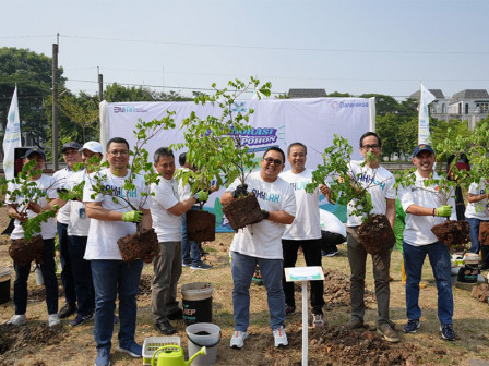  PT JIEP Jadi Tuan Rumah Program Kolaborasi Penanaman 600 Pohon di Kawasan Industri Pulogadung