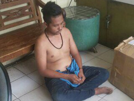Dua Petugas Sudinhubtrans Jakbar Ditabrak Sopir Angkot