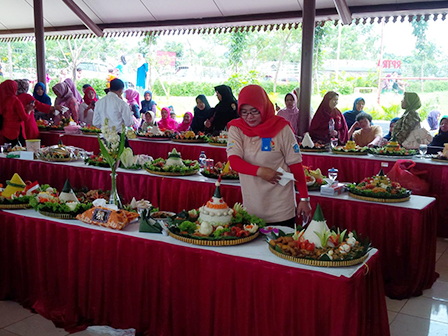 Lomba Tumpeng Meriahkan Hari Sumpah Pemuda di RPTRA Anggrek