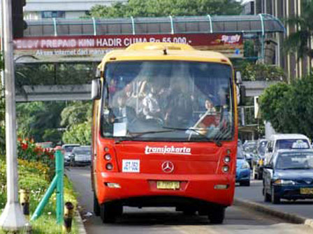 Lebaran, Bus Transjakarta Tetap Layani Penumpang