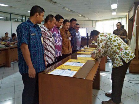 Bupati Lakukan Penandatanganan Kinerja Dengan Pejabat Eselon III dan IV 
