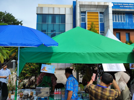 Bazar Takjil Ramadhan Sudin Nakertrans Jakut Disambut Antusias Warga