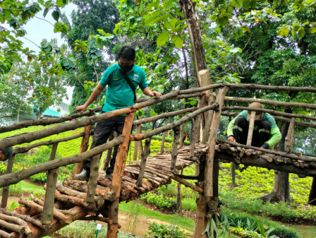 Rumah Pohon di Taman Kembang Kerep Diperbaiki 