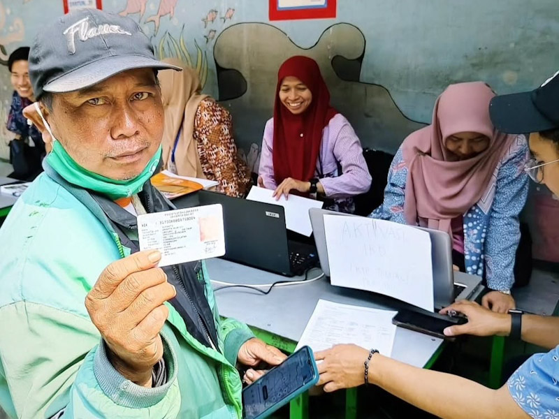 Layanan Adminduk Bagi Penyintas Genangan di Kembangan Selatan Diintensifkan 