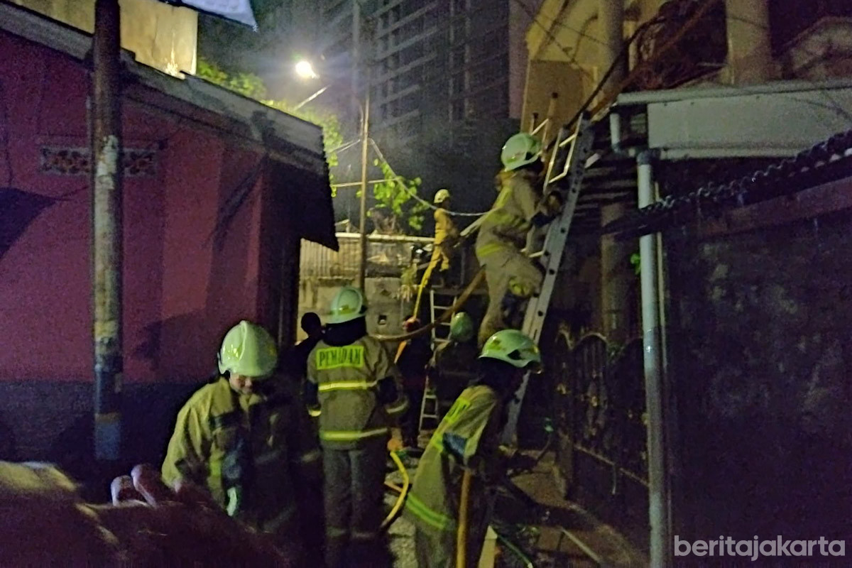 Personil Gulkarmat berhasil mengatasi kebakaran rumah di Jalan Kair, Ragunan