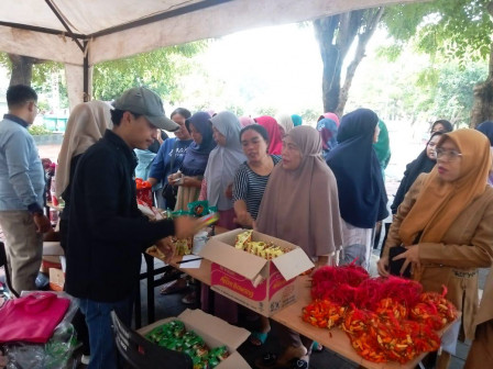 Penjualan Pangan Murah di Pulau Pramuka Disambut Antusias Warga 