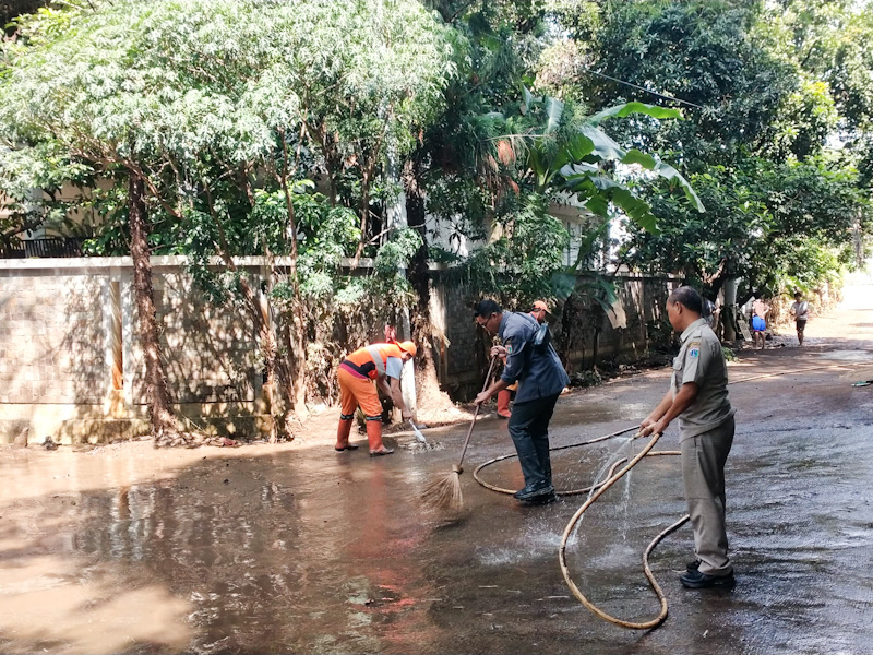 Genangan Pondok Karya Pela Mampang Surut Total