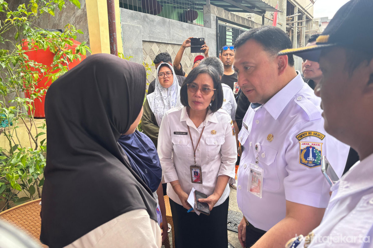 Wali Kota Jakarta Utara Takziah Korban Banjir Semper Barat
