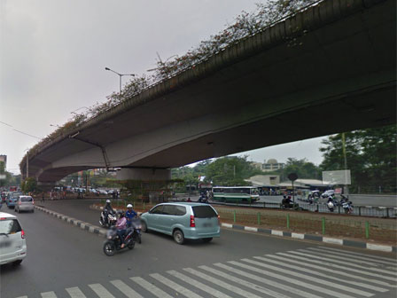 Sudinhubtrans Jaksel Lakukan Sosialisasi Lawan Arah di Kolong Fly Over Kalibata 