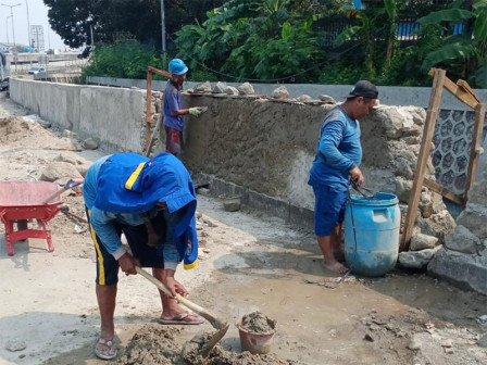  Perbaikan Turap di Jalan Lingkar Luar Barat Rampung Pekan Depan