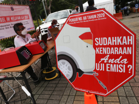 Kendaraan Bermotor Usia Lebih Dari Tiga Tahun Wajib Uji Emisi
