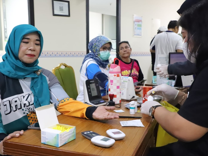 Ratusan ASN di Jaksel Ikuti Cek Kesehatan Gratis