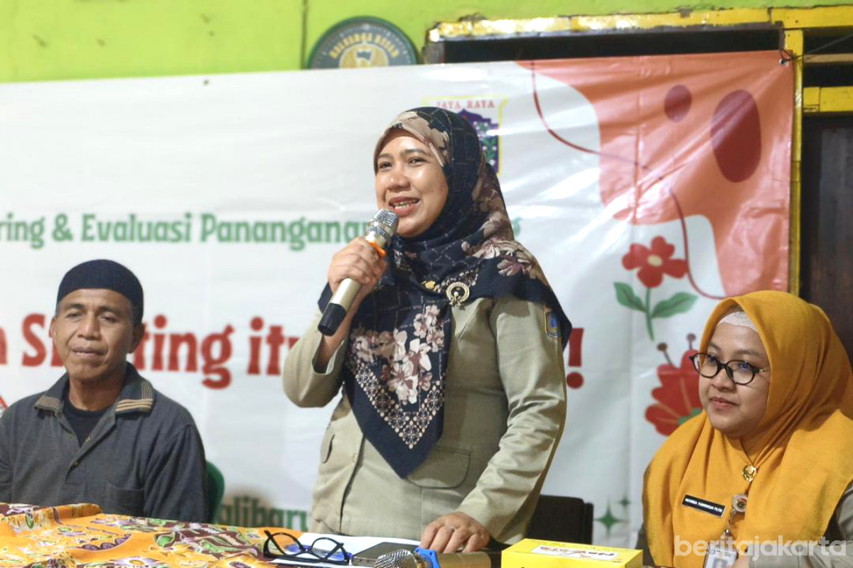 Jajaran Kelurahan Kalibaru bersama puskesmas setempat melakukan kegiatan monev penanganan stunting