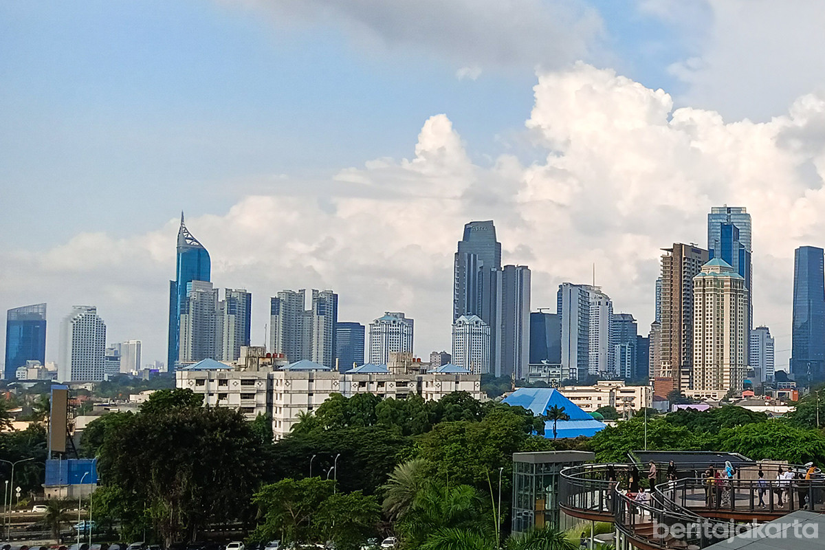 Cuaca cerah meliputi Jakarta hari Ini, Jumat (28/11)
