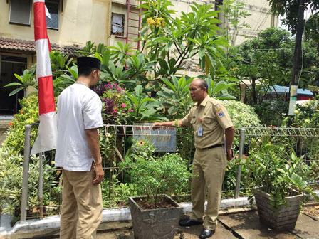 Asisten Ekbang Tinjau Lokasi Taman Hatinya PKK