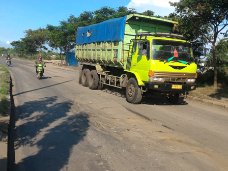  Jl Arteri Marunda Rusak Pengendara Agar Waspada