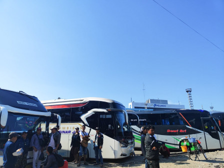  2552 Pemudik dan 345 Bus Sudah Diberangkatkan Dari Terminal Tanjung Priok