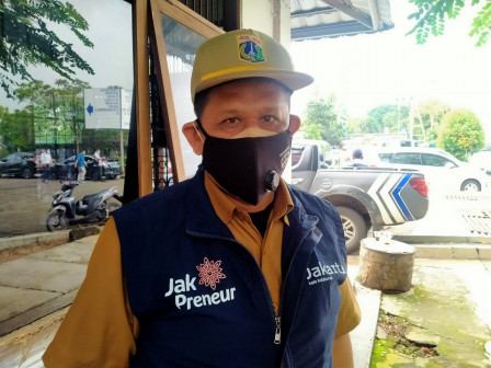 Sudin PPKUKM Jaktim Siapkan Penampungan bagi PKL Jl Mayjen Soetoyo 