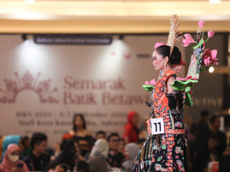 Hari Kedua Semarak Batik Betawi Dimeriahkan Peragaan Fashion Show ASN 