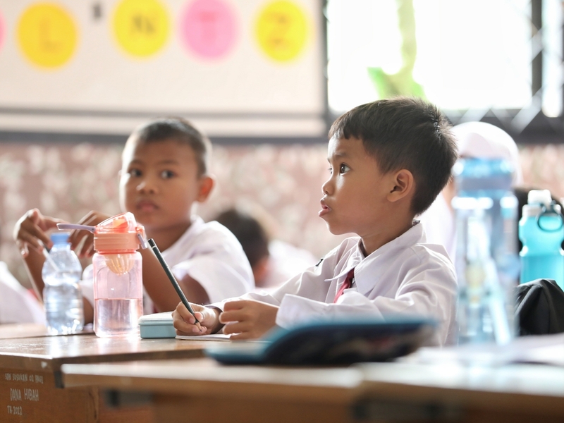 https://multimedia.beritajakarta.id/photo/2014_508c75c8507a2ae5223dfd2faeb98122/Pemprov DKI Komitmen Dukung Penyelenggaraan Sekolah Rakyat