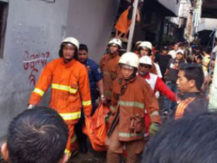 Syok Rumah Terbakar, Warga Meninggal Dunia