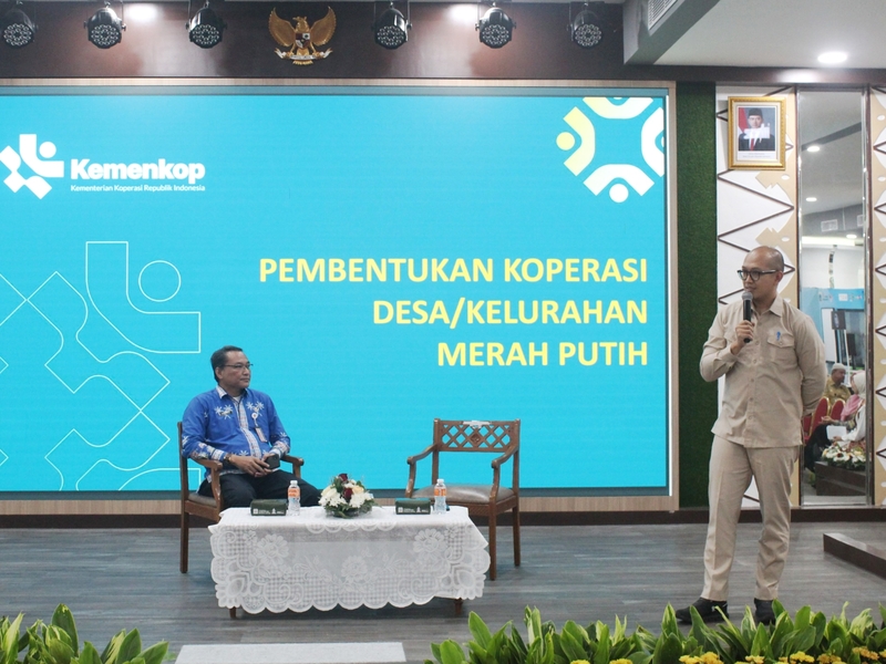 Dinas PPKUKM Sosialisasikan Percepatan Pembentukan Koperasi Desa/Kelurahan Merah Putih