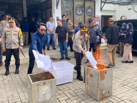  381 Surat Suara Berlebih dan Rusak Dimusnahkan 