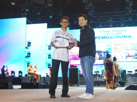 Anjungan Pemprov DKI Jakarta Raih Penghargaan Stand Terbaik di Jakarta Fair 2023