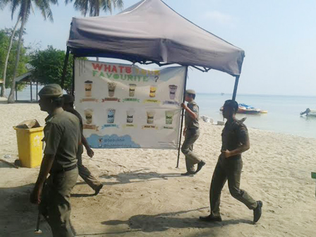 Memperindah Pemandangan Pantai, PKL Pulau Tidung Ditata