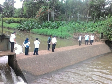 Spillway Kali Grogol di Pondok Indah Golf Akan Dibongkar