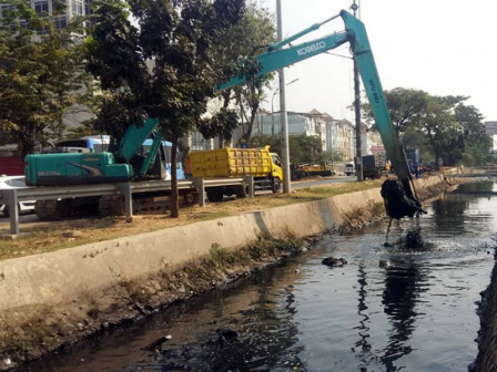 Dinas SDA Mobilisasi Peralatan dan Personel untuk Cegah Banjir