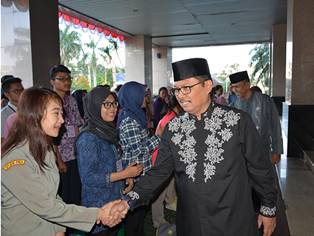 200 Petugas Periksa Kesehatan Hewan Dan Daging Kurban