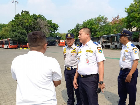 Terminal Bus Kampung Rambutan Siapkan Kantong Parkir Umat Peserta Misa Agung