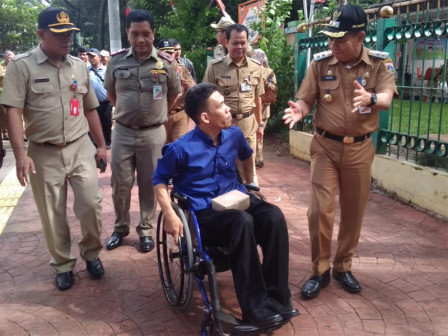 Wakil Wali Kota Jakpus Tinjau Trotoar Ramah Disabilitas