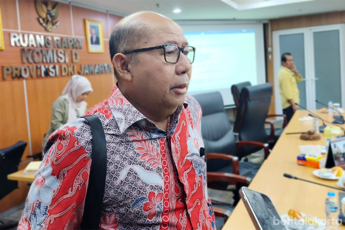 Ketua Pansus Raperda Jaringan Utilitas DPRD DKI Jakarta, Pantas Nainggolan