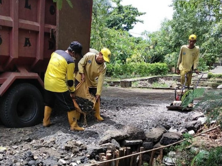 Sudin Bina Marga Jakbar Uruk Empang Untuk Jalan Baru