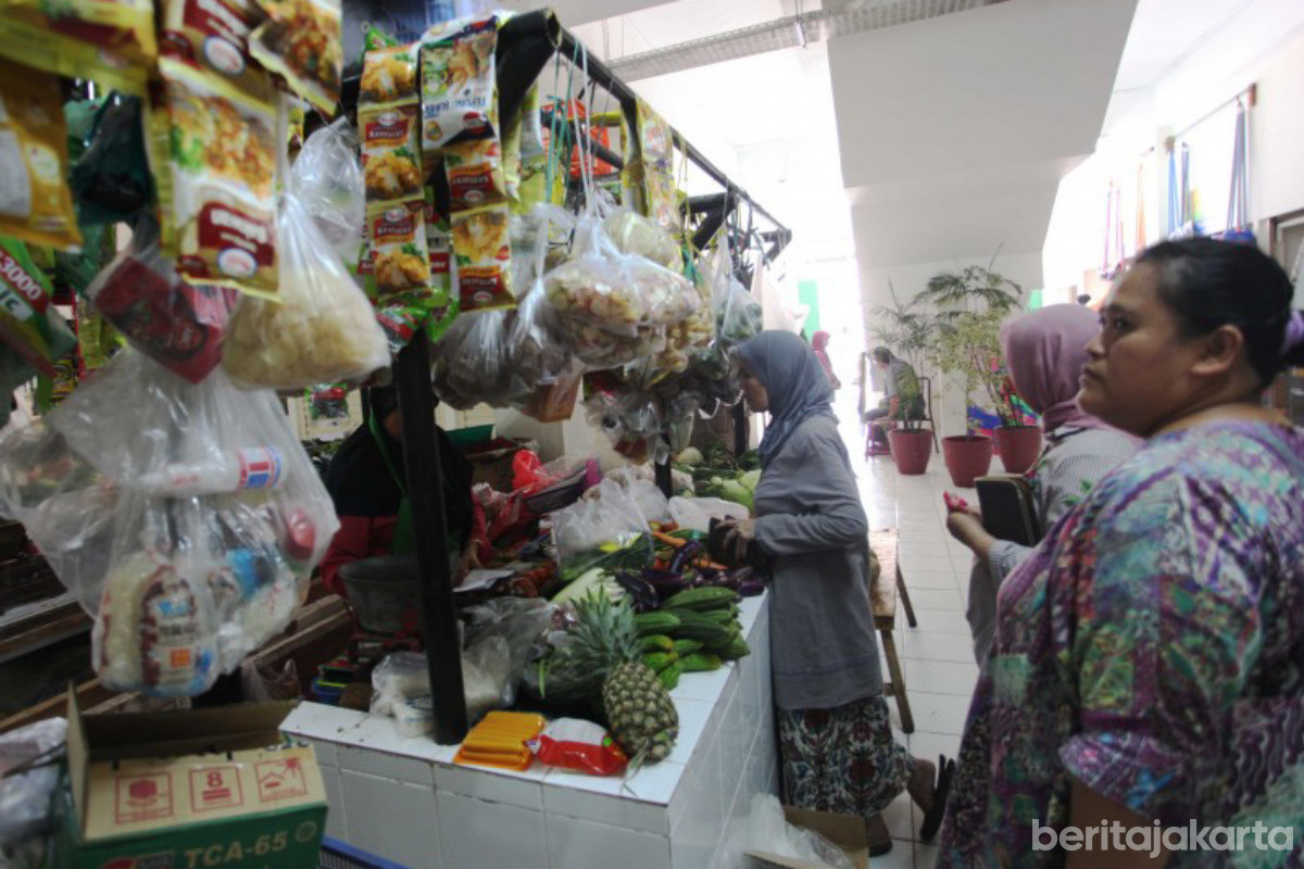 salah satu pasar tradisional di jakarta
