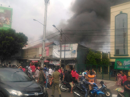 Pemukiman Penduduk di Kramat Bunder Terbakar