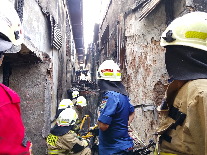 Kebakaran di Balimester Berhasil Dipadamkan Petugas