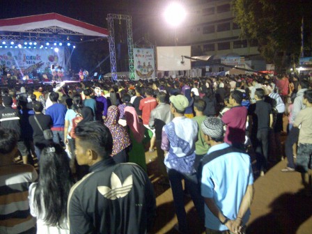 Ratusan Warga Hadiri Kebon Jeruk Fair