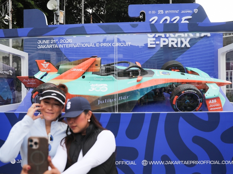 Mobil Formula E Mejeng di CFD