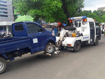 Puluhan Kendaraan Ditindak Petugas di Pondok Labu