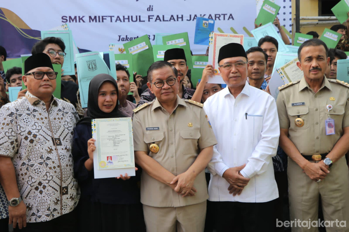 Sepanjang tahun 2025 Baznas-Bazis Jaktim Berhasil Menebus 312 Ijazah 