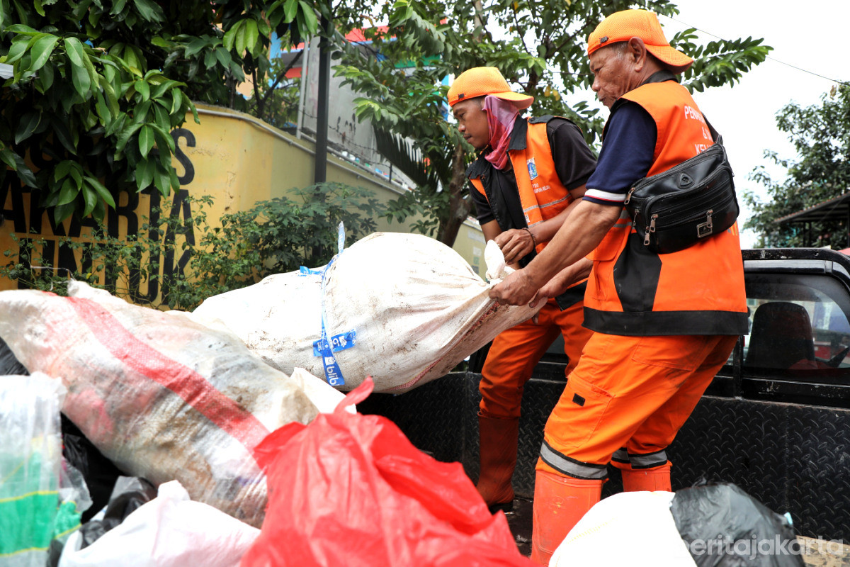 Munjirin Ingatkan PPSU Kerja Lebih Giat Lagi 