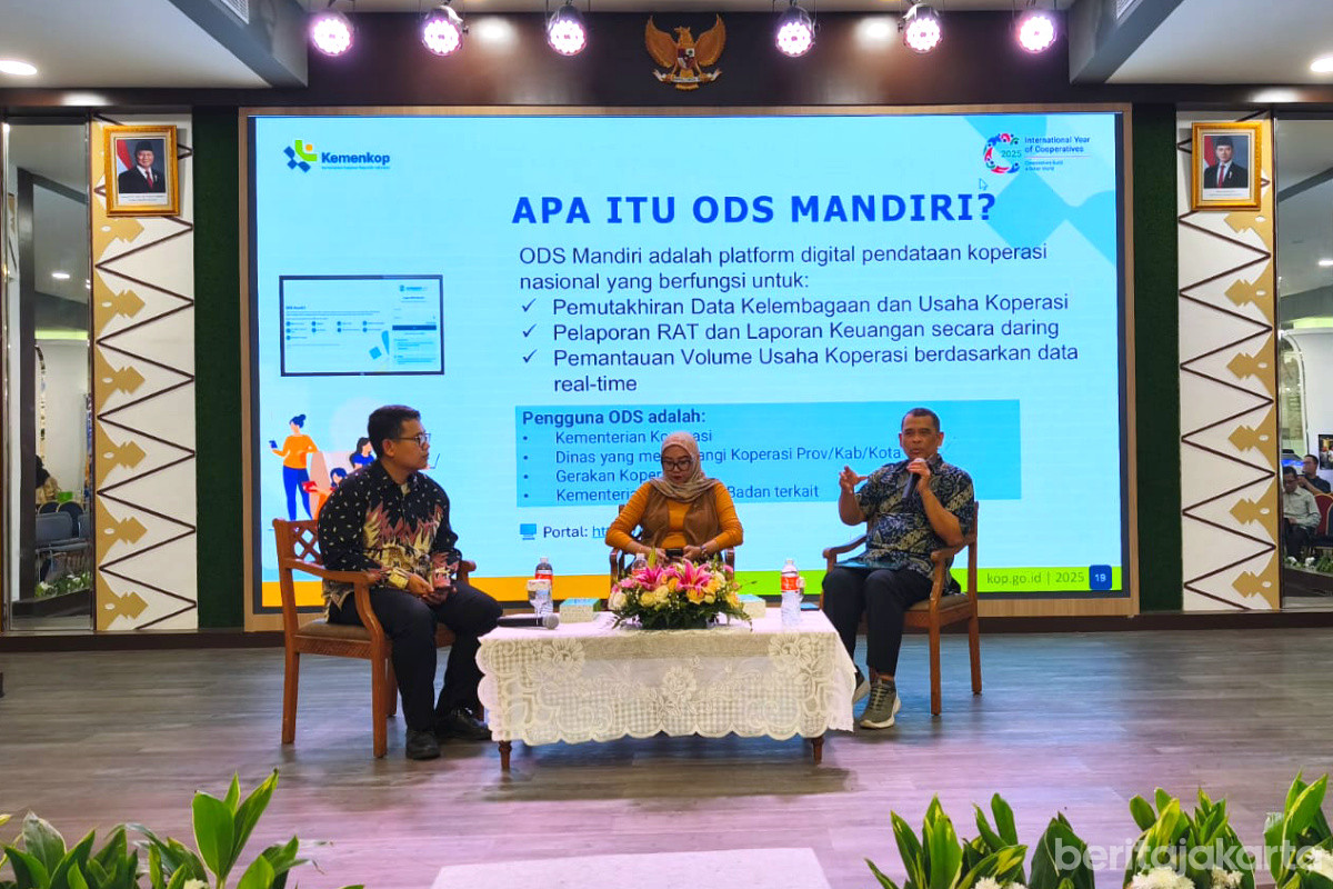 sosialisasi koperasi dan pengenalan produk Tingkat Komponen Dalam Negeri (TKDN)
