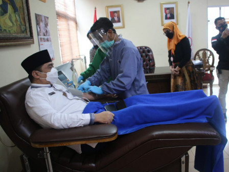 Wagub Ariza Dorong Penyintas COVID-19 Ikuti Donor Plasma Konvalesen