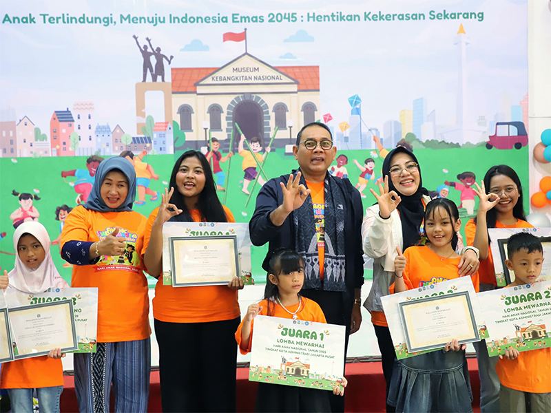 Pemkot Jakpus Gelar Peringatan HAN 2025 Bersama Ratusan Anak - Anak