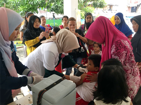 50 Siswa TK Divaksinasi Anti Difteri di RPTRA Pulo Gundul